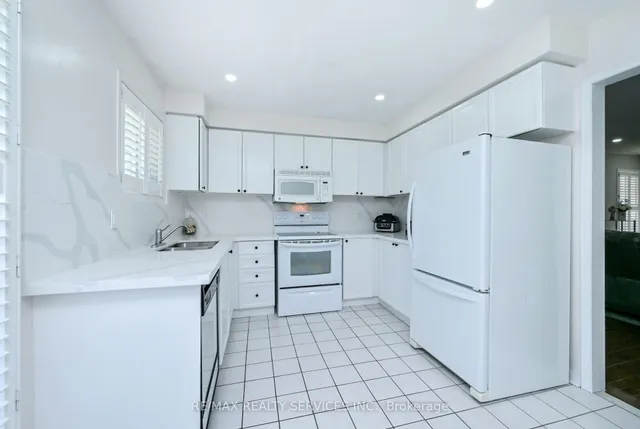 Additional image 7 of 59 Springview Dr