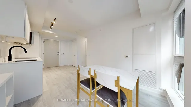 Additional image 26 of 327 King St Unit 1005