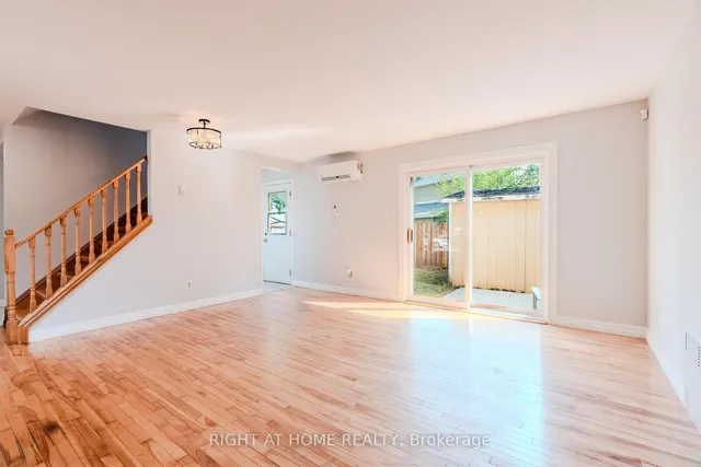 Additional image 6 of 19 Hearthstone Crt