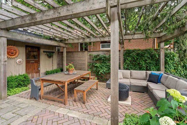 Additional image 44 of 7 Peel Ave