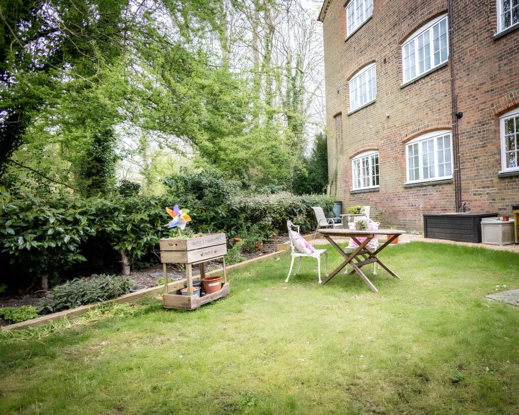 Additional image 28 of Abbey Mill Lane St. Albans AL3