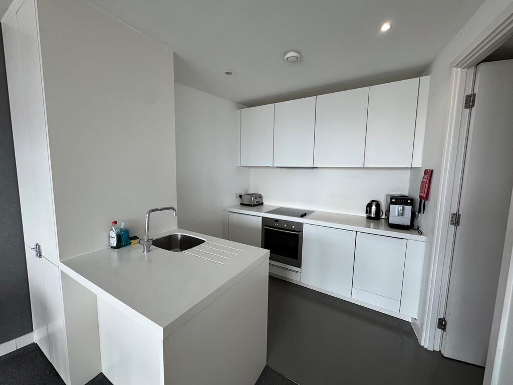 Additional image 2 of 1700 Rotunda