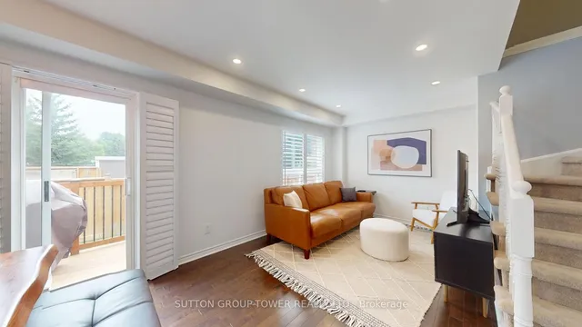 Additional image 22 of 2 Dawson Cres