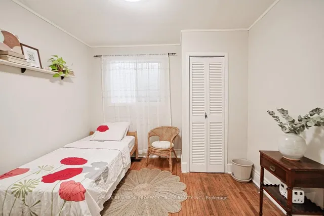 Additional image 14 of 482 Mcroberts Ave