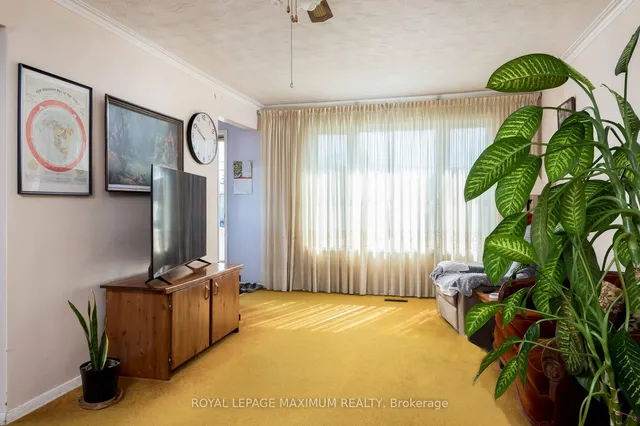 Additional image 6 of 52 Seacliff Blvd