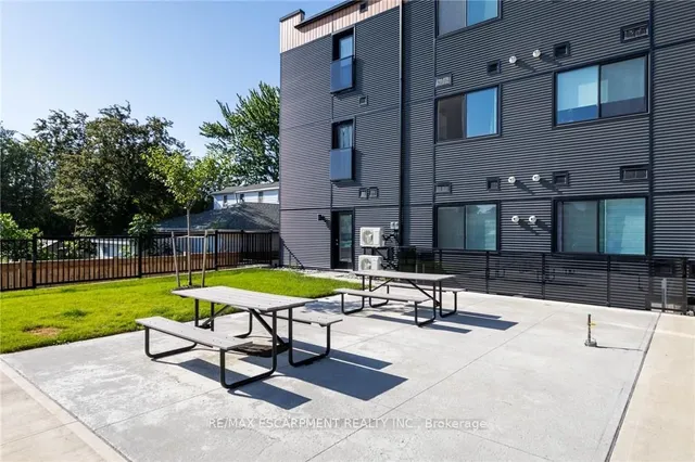 房产图片 21 - 261 KING街 301单元 - 3A