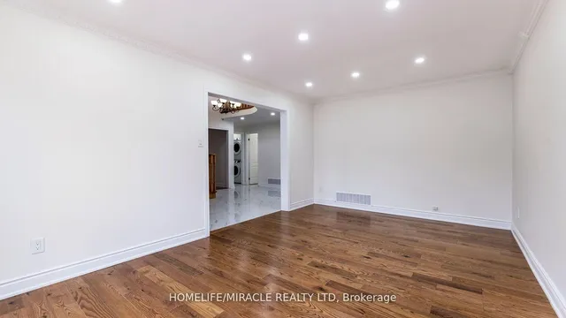 Additional image 7 of 74 Kingknoll Dr