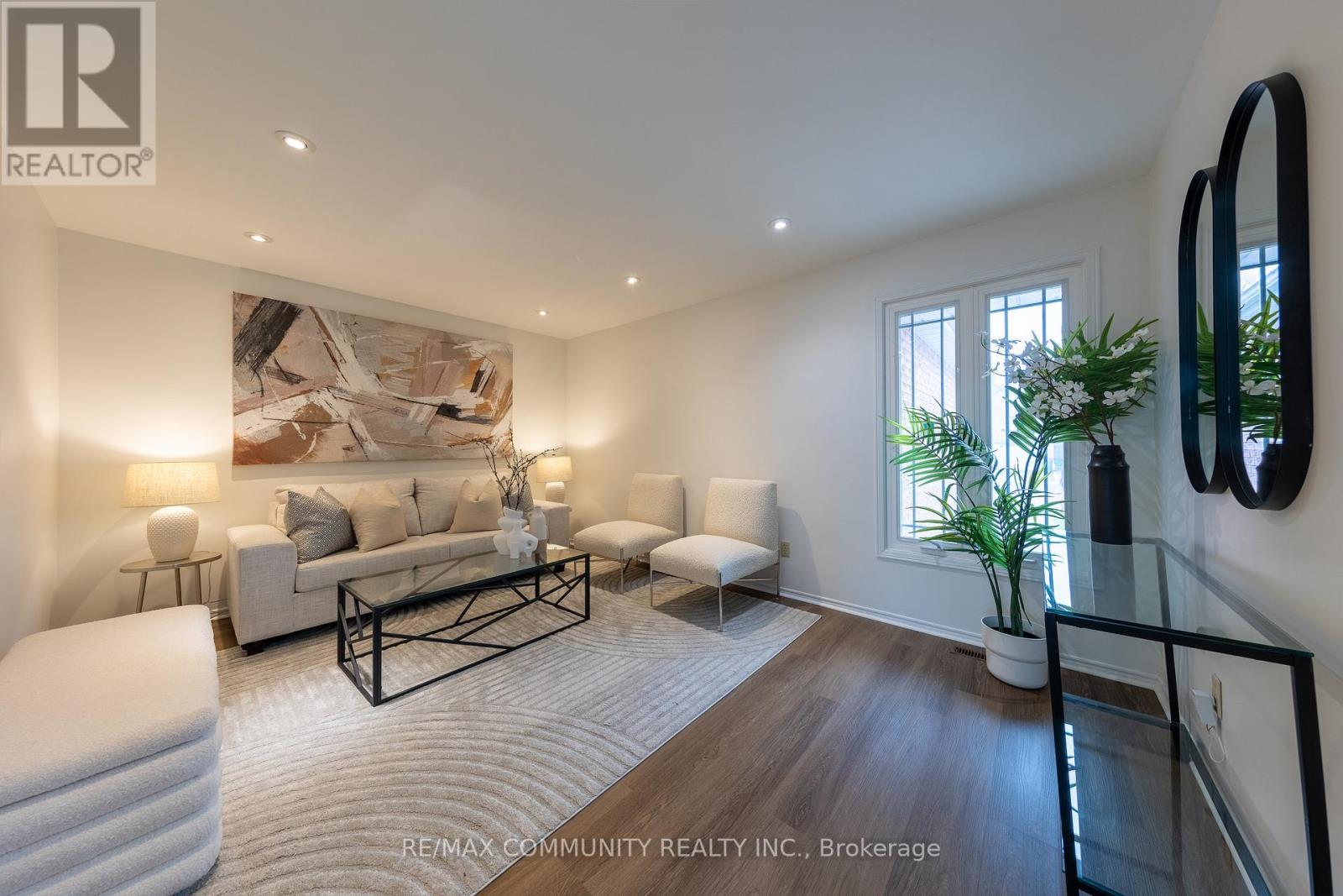 26 BIRRELL AVENUE|Toronto (Rouge), Ontario M1B5C7