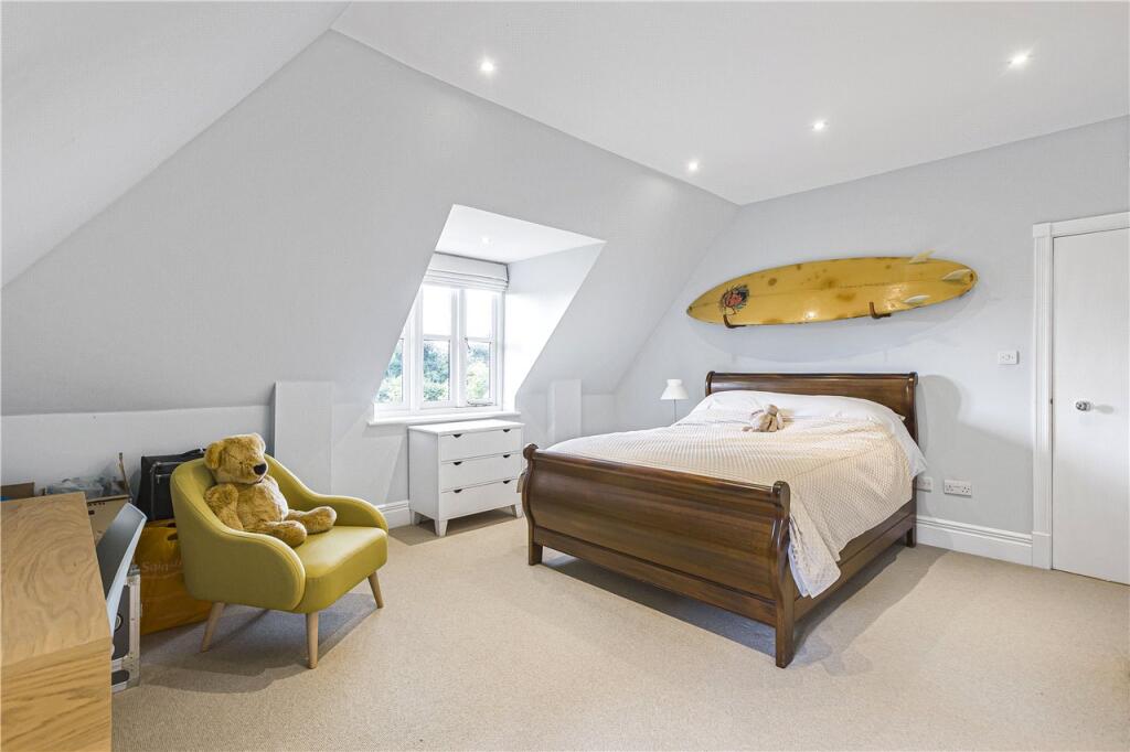 Additional image 12 of Pottersheath Road, Welwyn, Hertfordshire, AL6