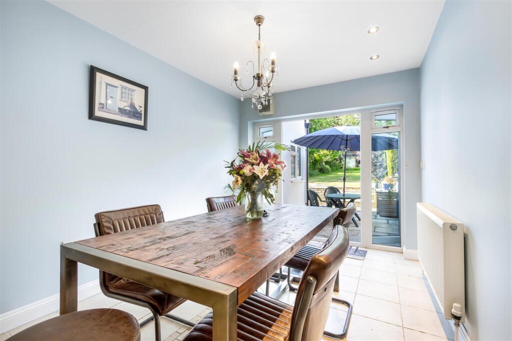 Additional image 5 of The Grove, Brookmans Park