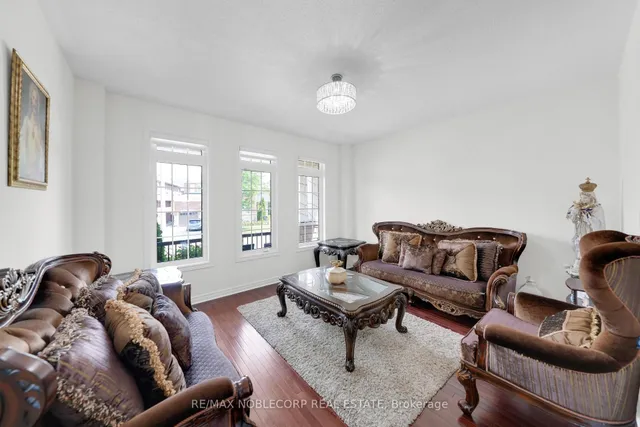 Additional image 8 of 48 Monabelle Cres