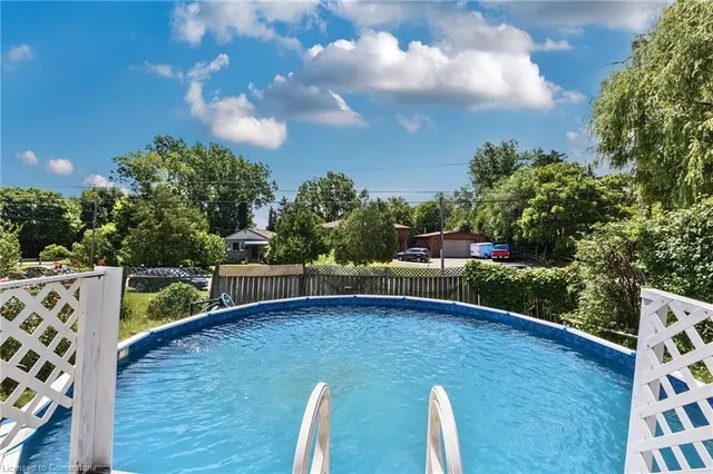 Additional image 42 of 342 Old Guelph Rd