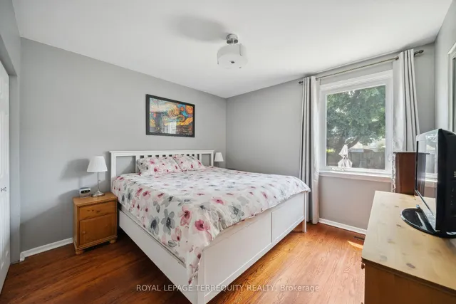房产图片 26 - 33 Mendip Cres