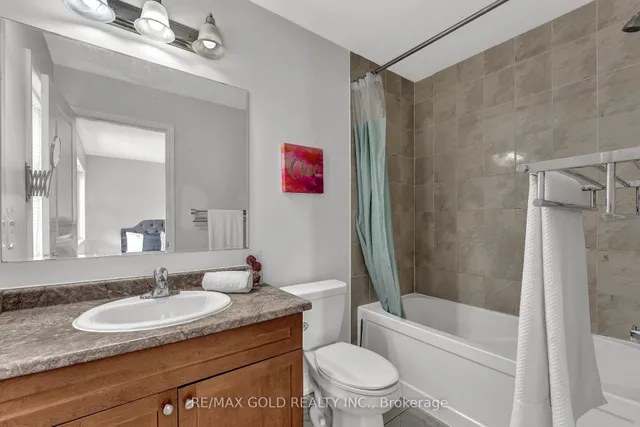 Additional image 23 of 37 Baycliffe Cres