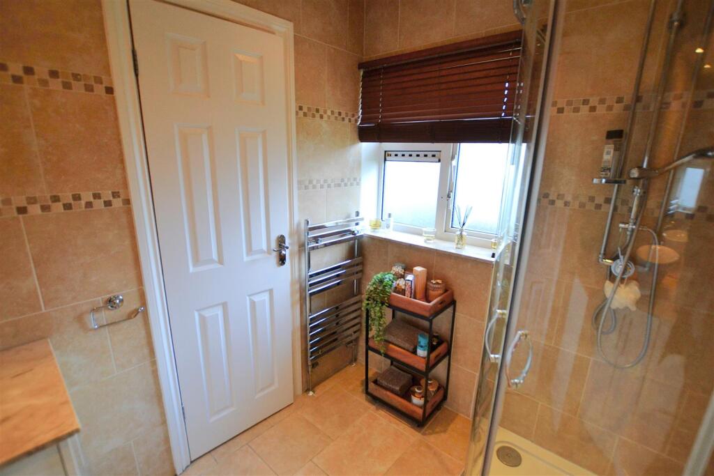 Additional image 32 of Churchill Crescent, Welham Green