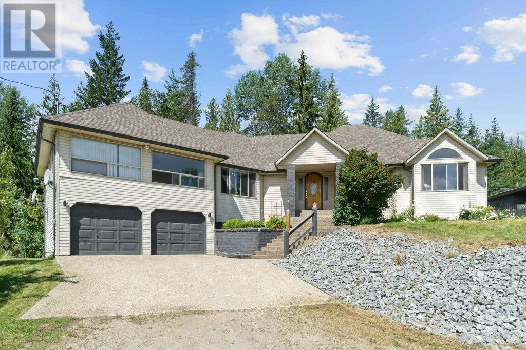 627 Grandview Bench Road SE|Salmon Arm, British Columbia V1E2X9