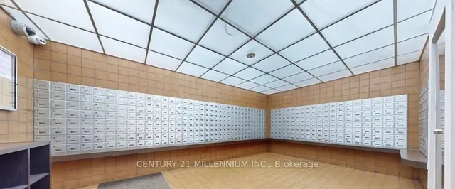 Additional image 31 of 5 Massey Sq Unit 2009