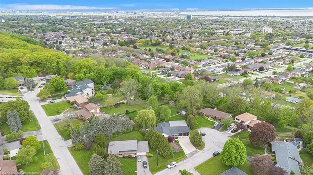 Additional image 6 of 4 Southmeadow Crt