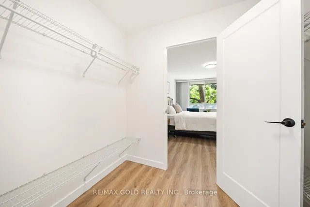 Additional image 26 of 9 Four Winds Dr Unit 206