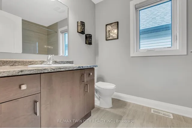 Additional image 30 of 577 Bridgemill Cres