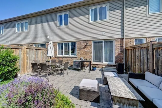 Additional image 43 of 58 Arbourview Cres