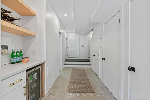 Additional image 25 of 467 Rhodes Ave