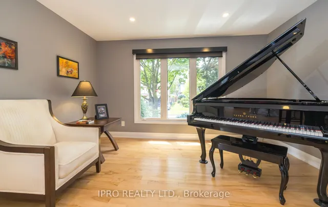 房产图片 17 - 2183 Sandringham Dr