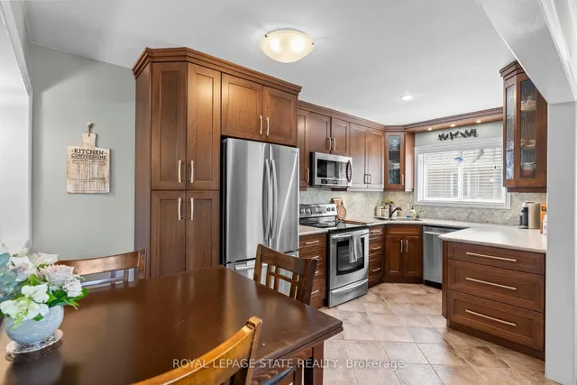 Additional image 6 of 11 Barnett Crt
