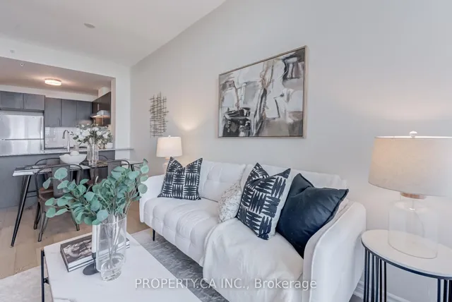 Additional image 10 of 2522 Keele St Unit 704