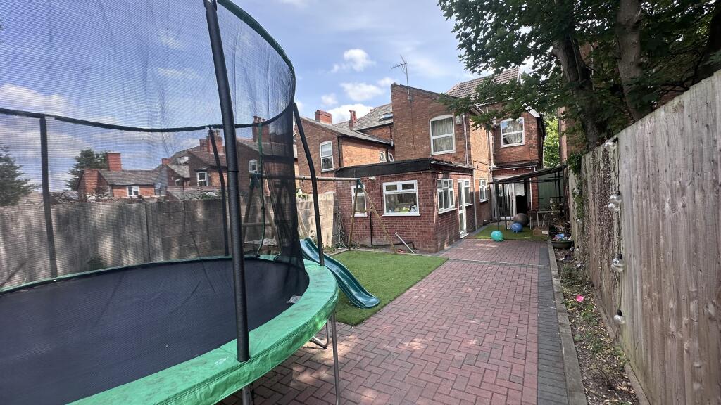 Additional image 24 of Yardley wood road, Moseley, B13