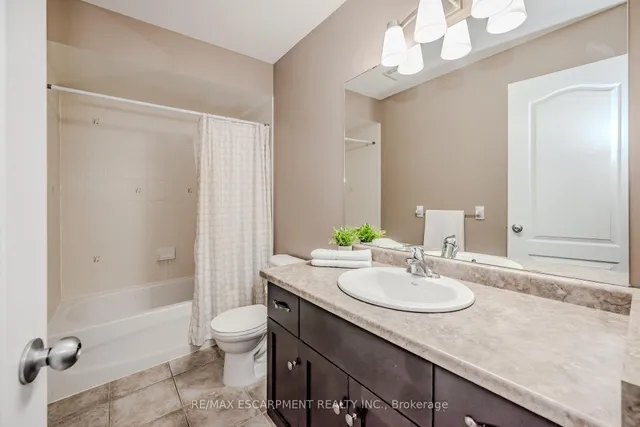 Additional image 36 of 56 Liddycoat Lane