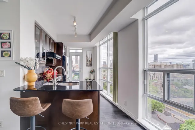 Additional image 23 of 736 Spadina Ave Unit 1711