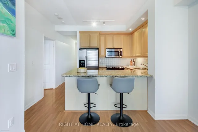 Additional image 7 of 628 Fleet St Unit 504