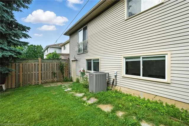 Additional image 31 of 67 Lynnette Dr