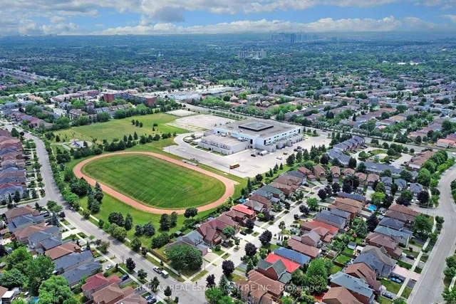 Additional image 50 of 5686 Whitehorn Ave