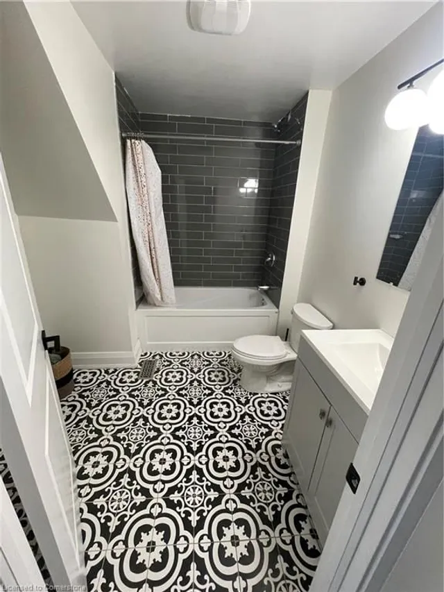 Additional image 10 of 28 Burris St