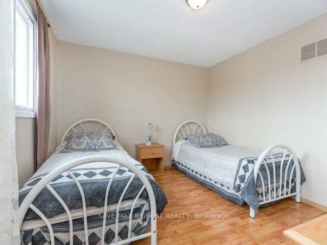 Additional image 12 of 36 Dafoe Cres