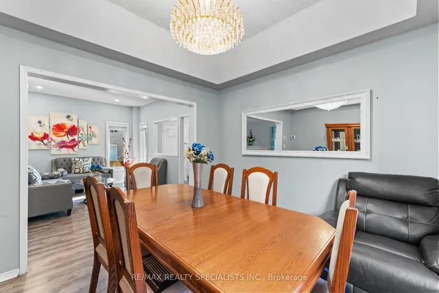 Additional image 8 of 17 Bushberry Rd