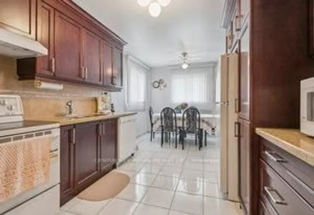 Additional image 9 of 152 Weir Cres