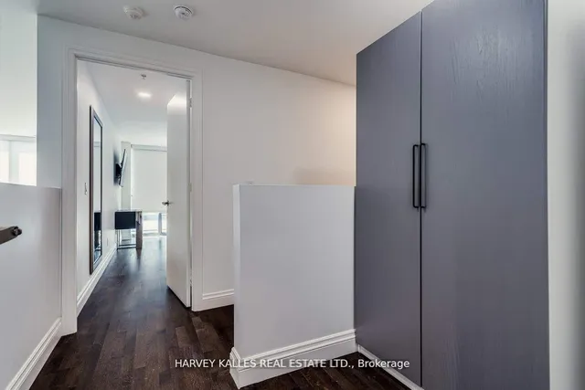 Additional image 19 of 101 Charles St Unit 801