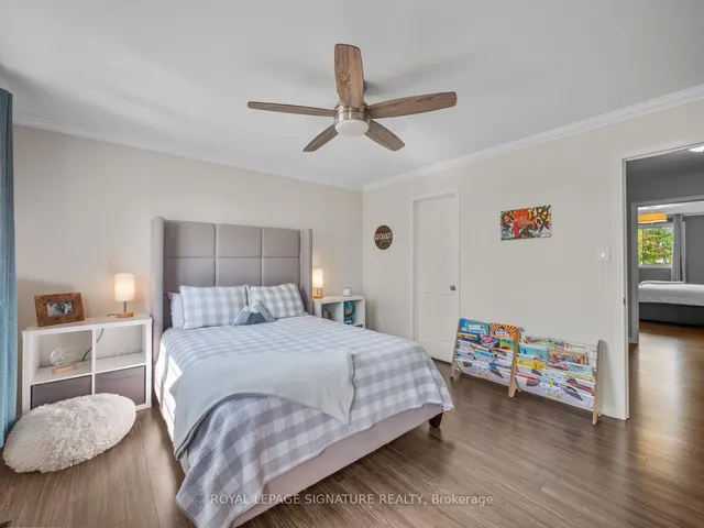 房产图片 17 - 13 Bronte Crt