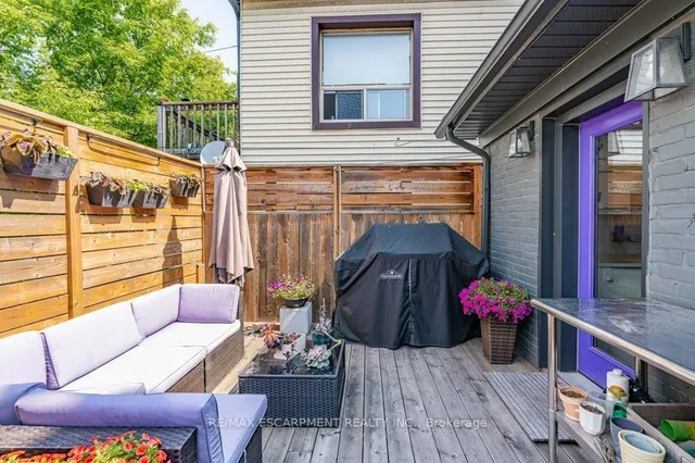 Additional image 35 of 127 Sherman Ave