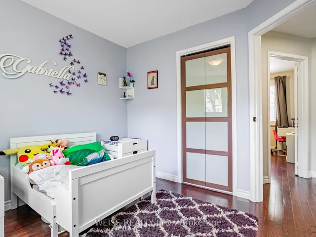 Additional image 20 of 215 Milan St