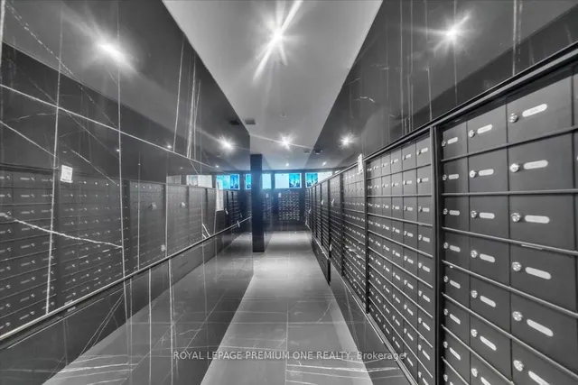 Additional image 5 of 11 Yorkville Ave Unit 6007