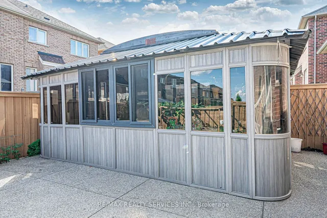 Additional image 40 of 18 Merrickville Way