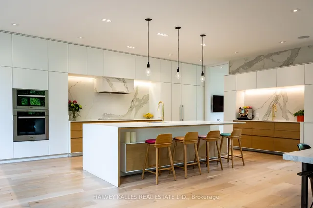 Additional image 16 of 12 Tetbury Cres