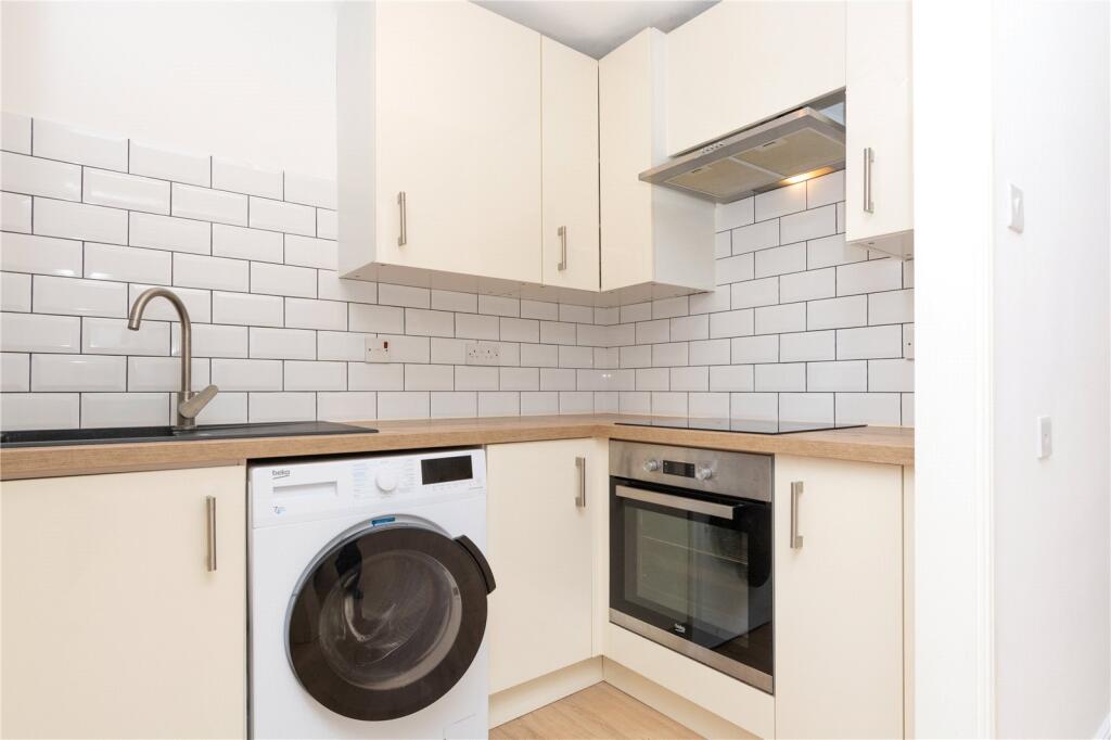 Additional image 8 of Larks Ridge, Watford Road, St. Albans