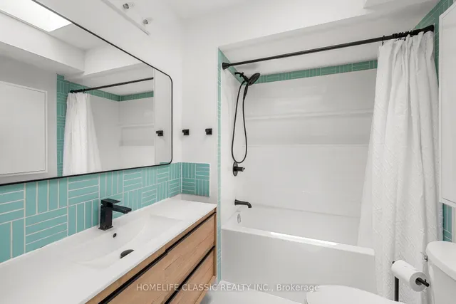 Additional image 27 of 1508 Queen St