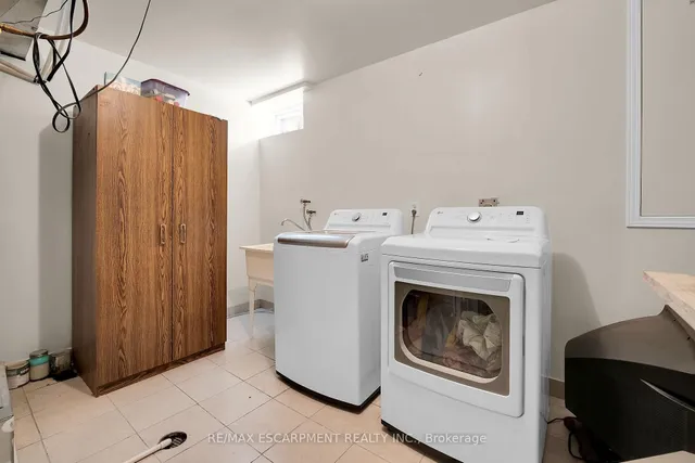 Additional image 46 of 4 SPARTAN Crt