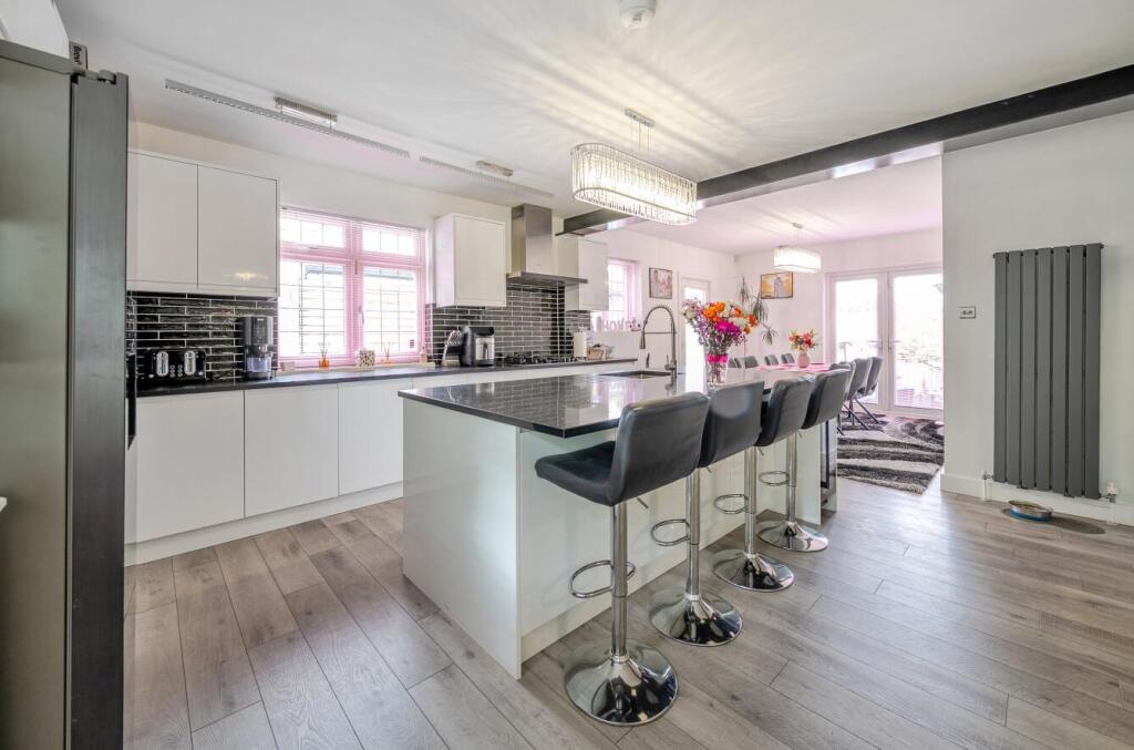 Additional image 3 of Brookmans Park, Hertfordshire